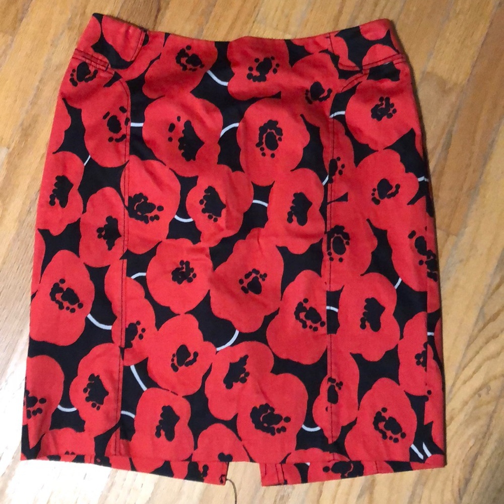 Fabulous poppy print skirt